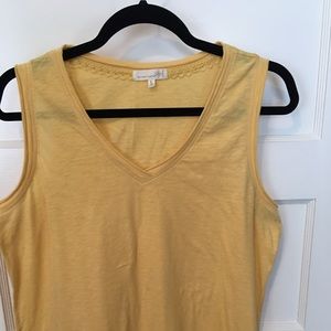 Democracy Yellow Tank top size Large